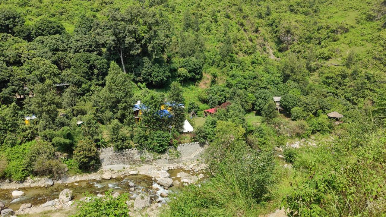 Hobo Huts By The Riverside Panuānaula Kültér fotó