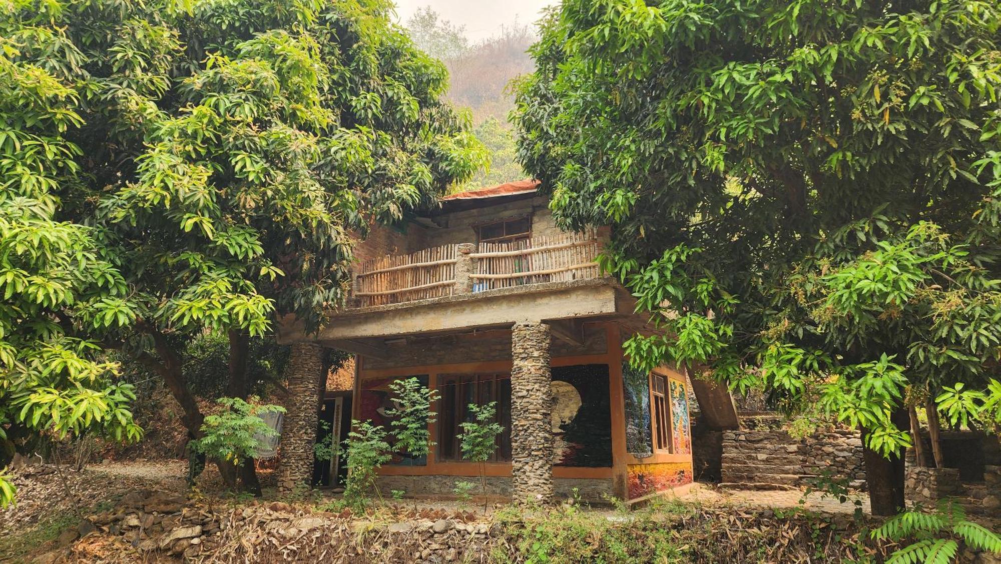 Hobo Huts By The Riverside Panuānaula Kültér fotó